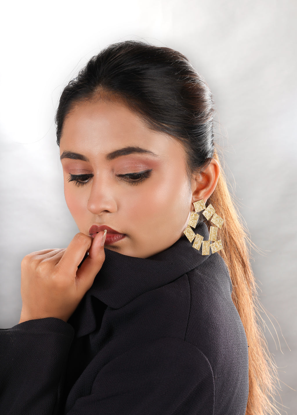 Hammered Vintage style Brass Earrings