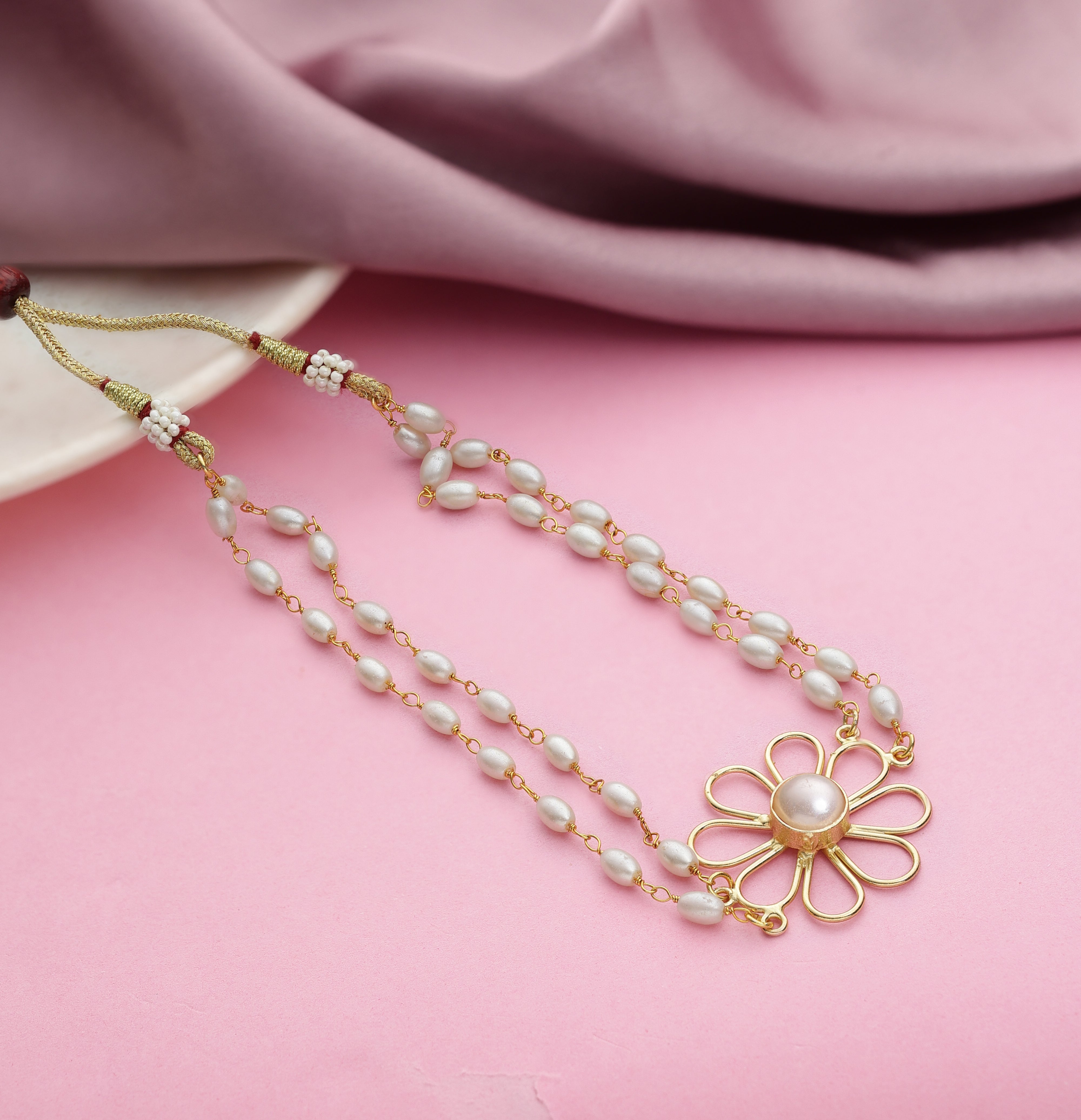 Floral Rice Bead Necklace Set- White