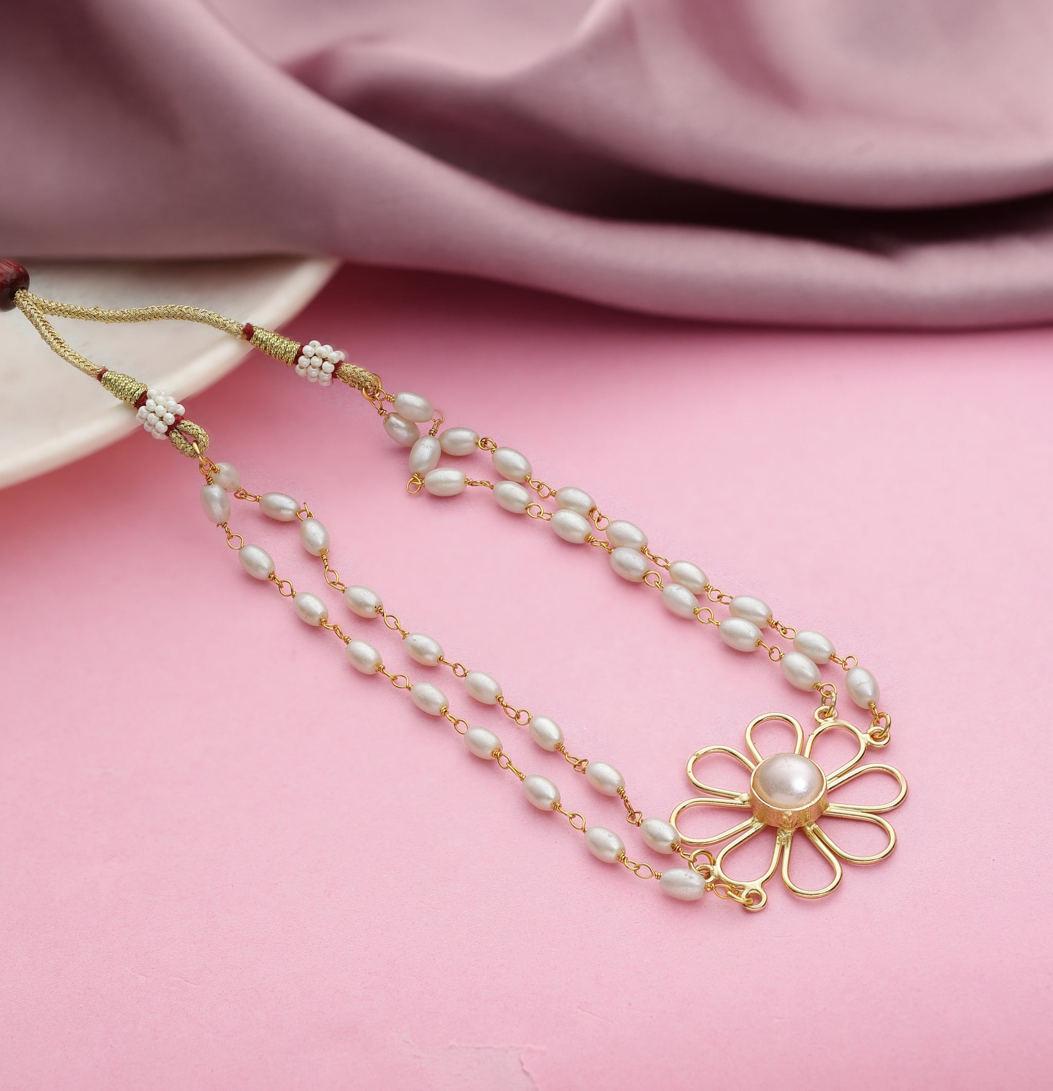 Floral Rice Bead Necklace Set- White