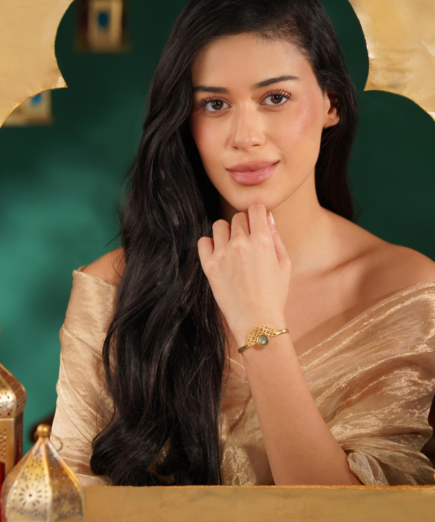 MC Paris Labradorite Abstract Bracelet