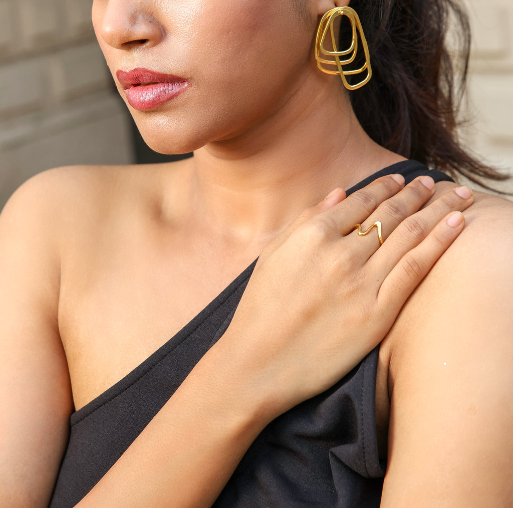 Hammered 4 Layer entangled hoop Earrings