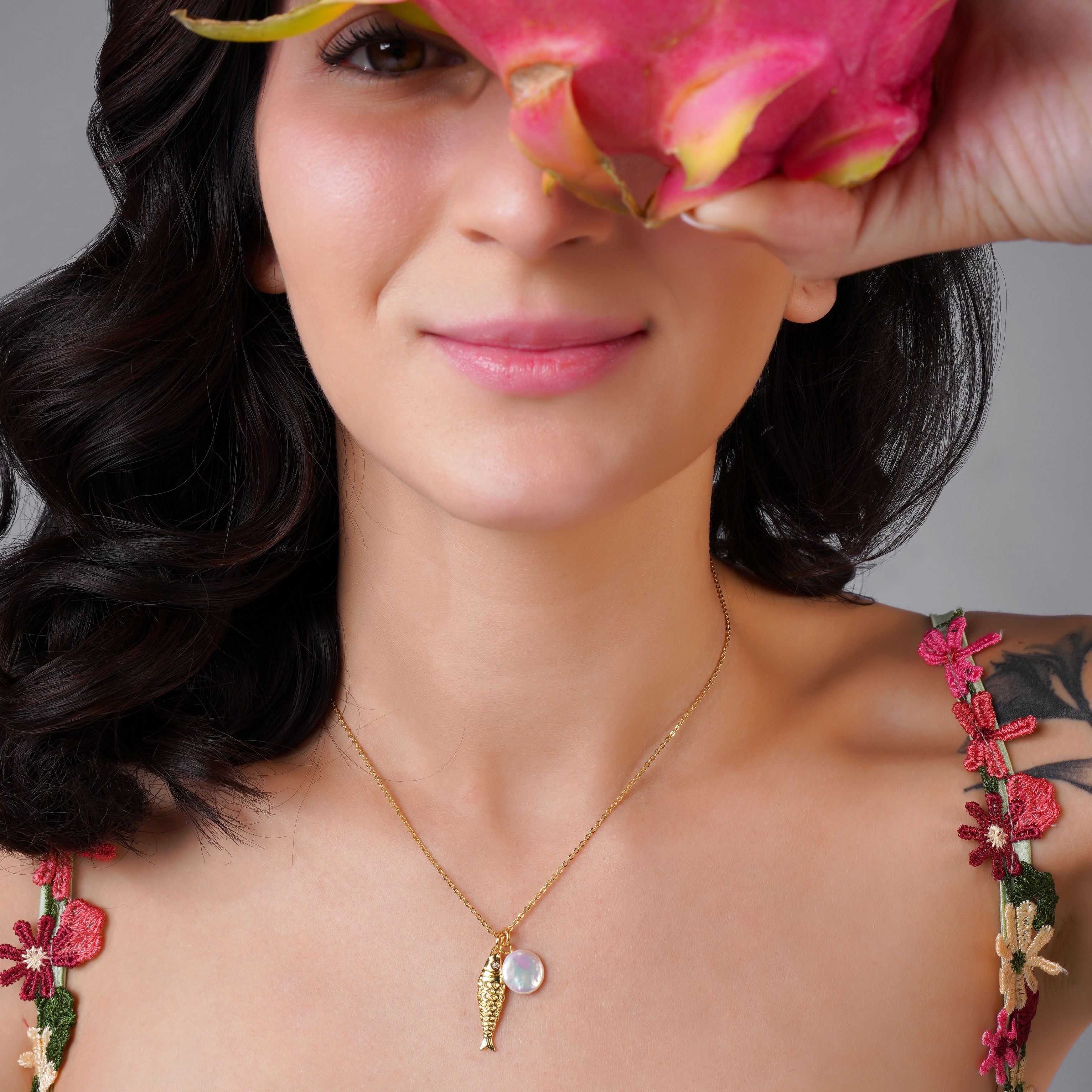 Baroque Pearl Pendant Necklace