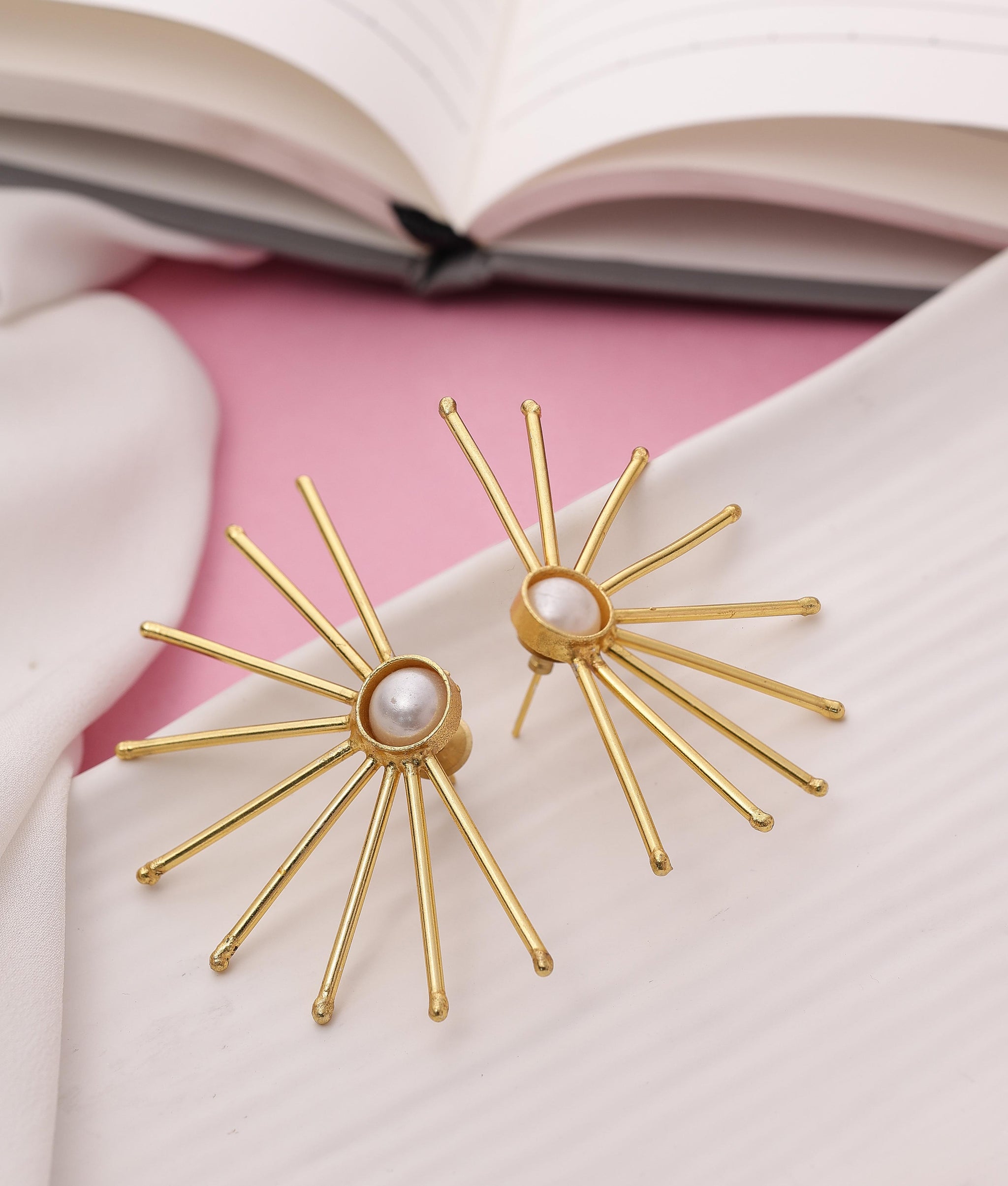 Earthy Stone Sun Wire Brass Earrings-W