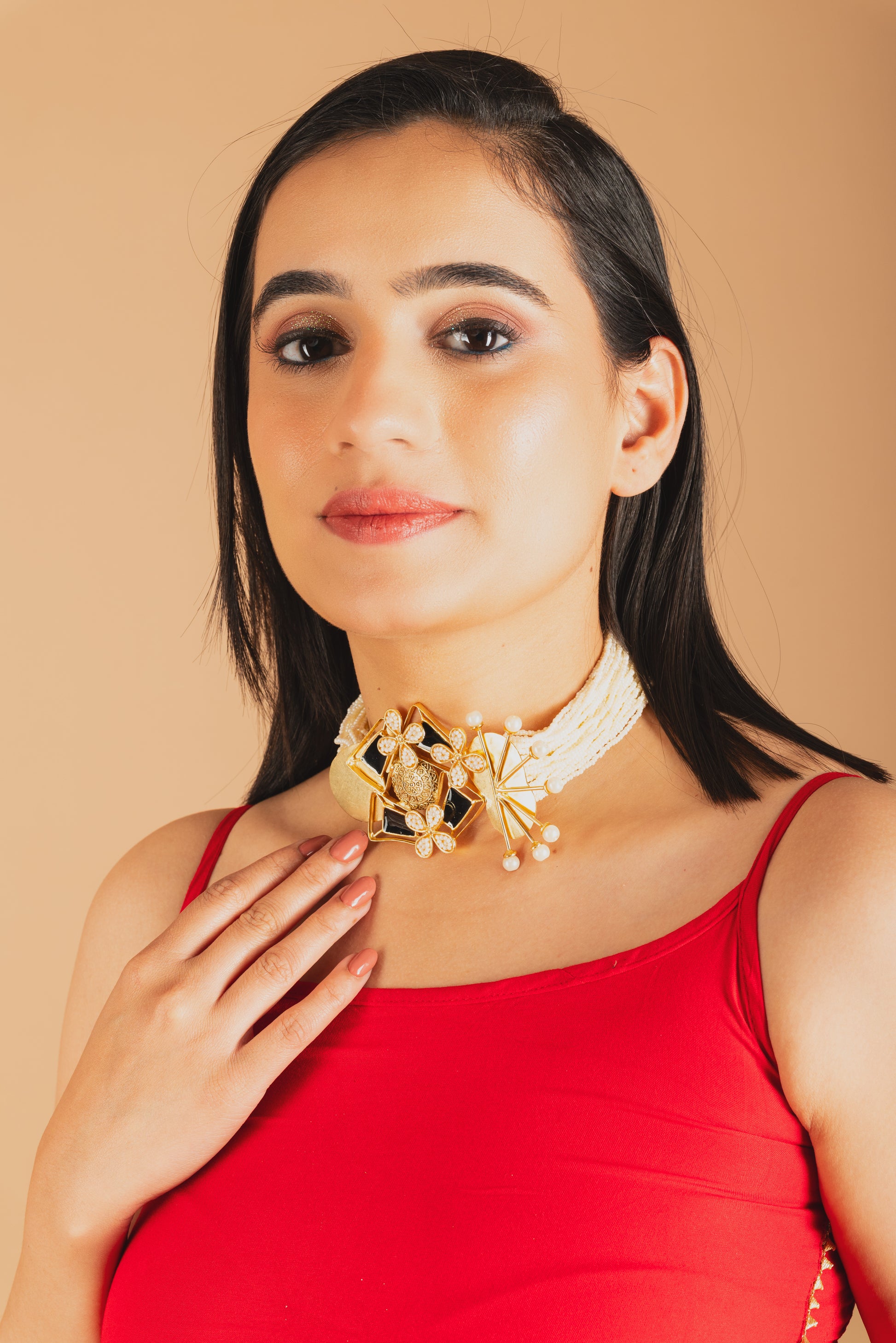Earth's Embrace Antique pearl necklace