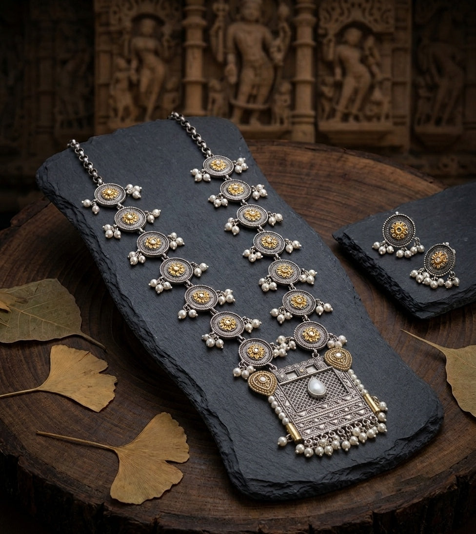 Antique Allure Vintage-Style Oxidised Necklace Set