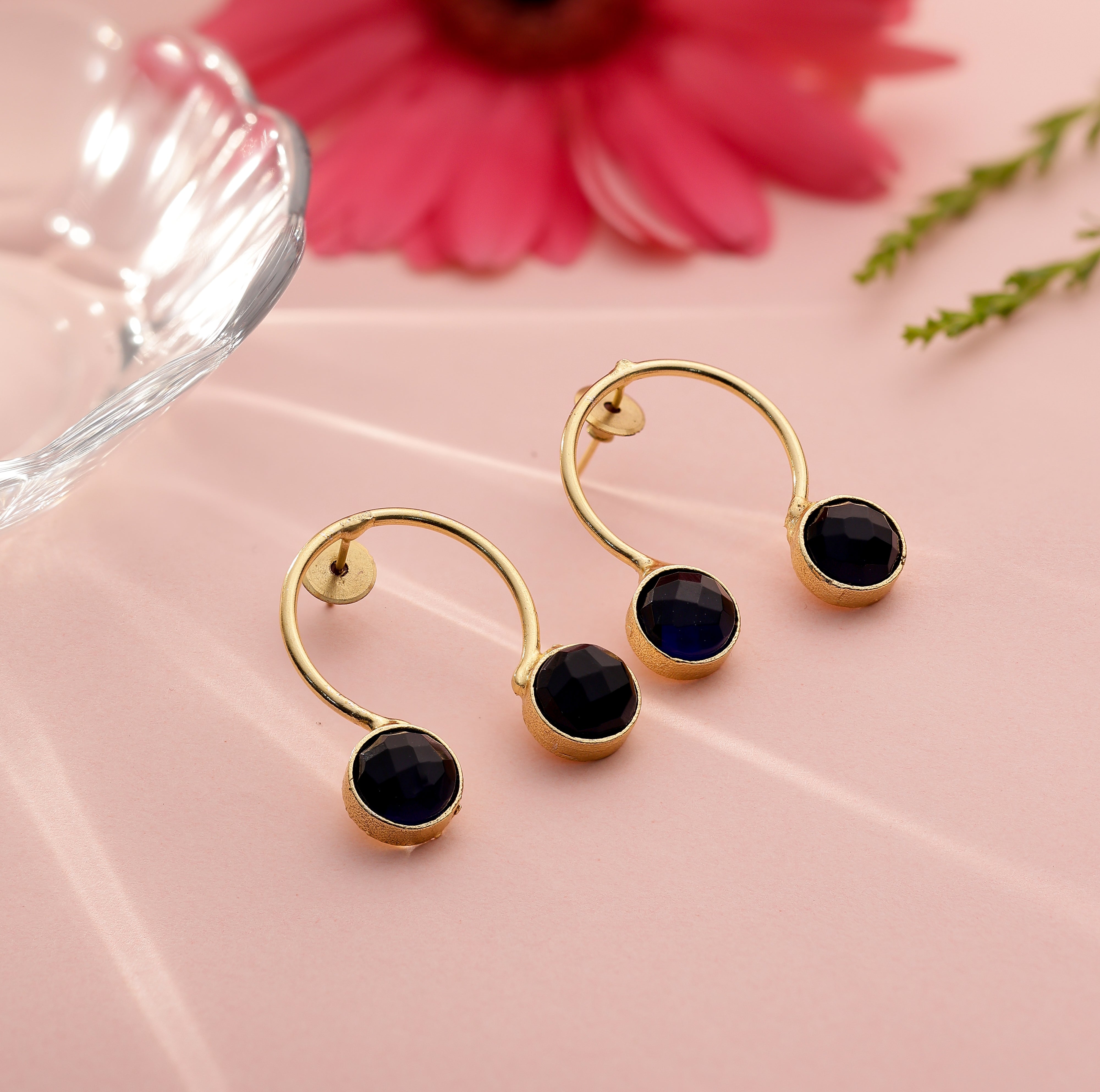 Dual Monalisa Ohm Earrings-Black