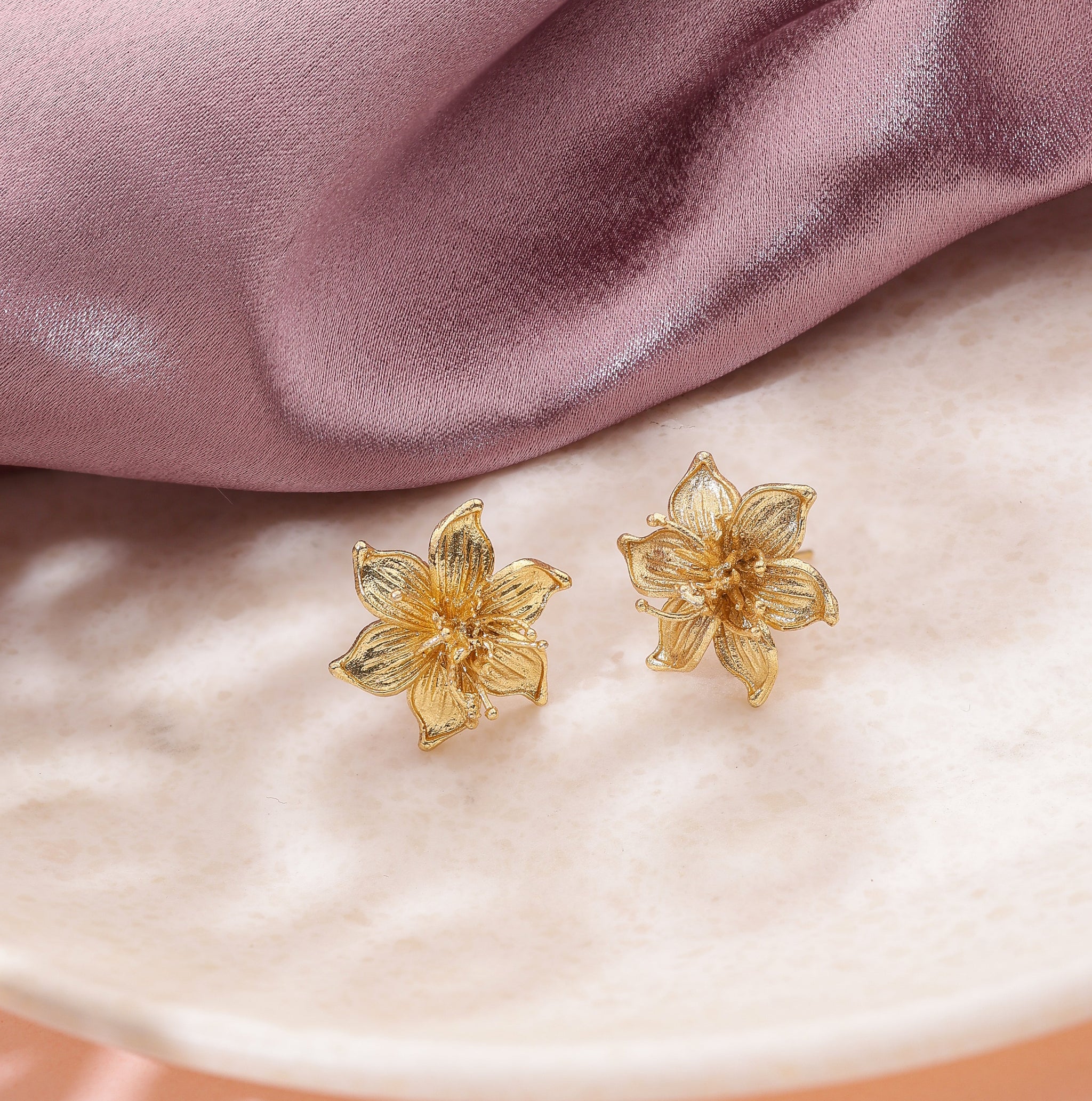 Textured Multilayered Floral Stud Earrings