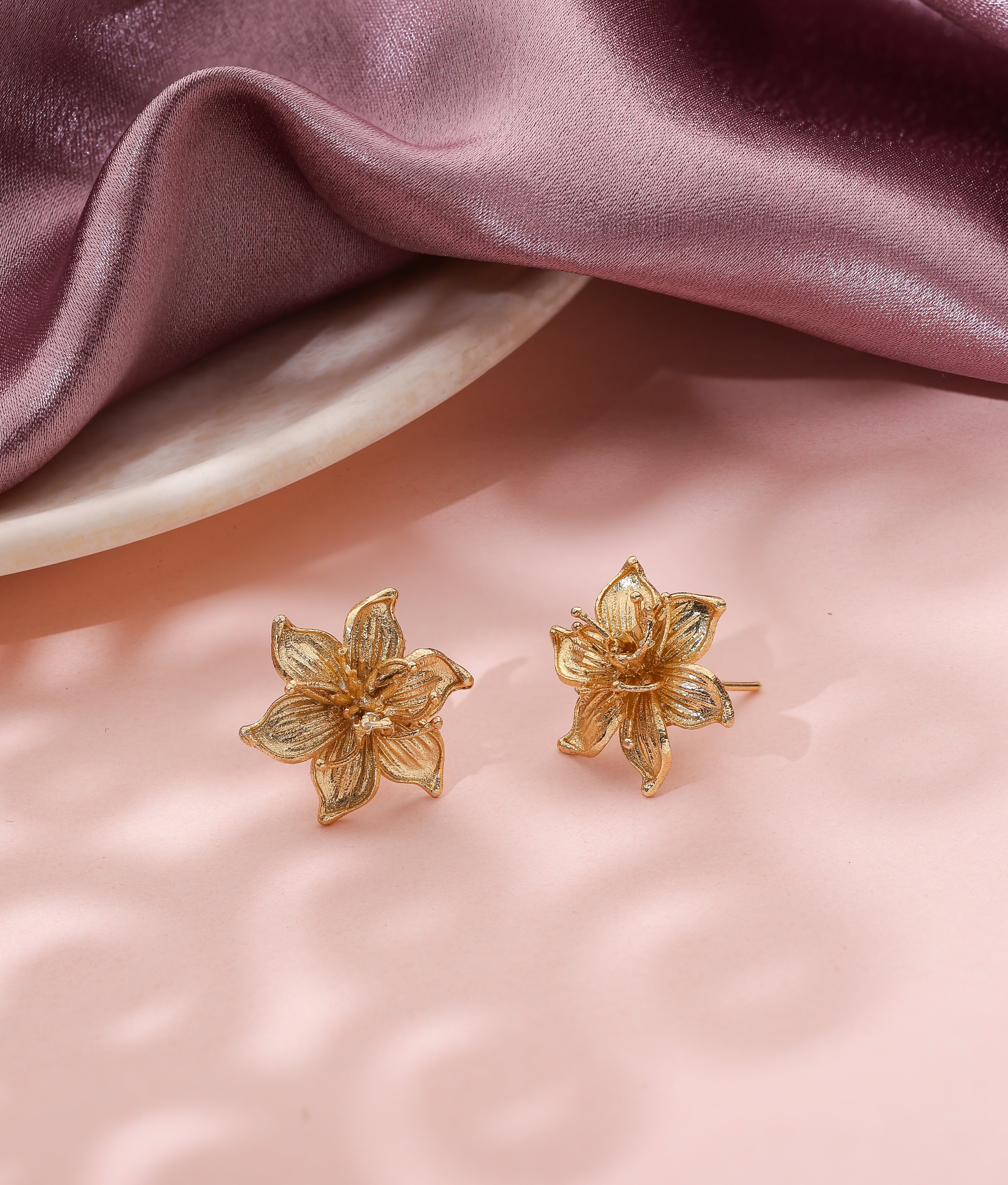 Textured Multilayered Floral Stud Earrings