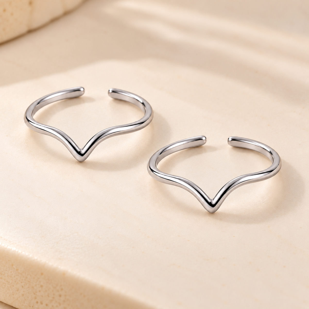 Sunlit Chevron Toe Ring | Pure Silver