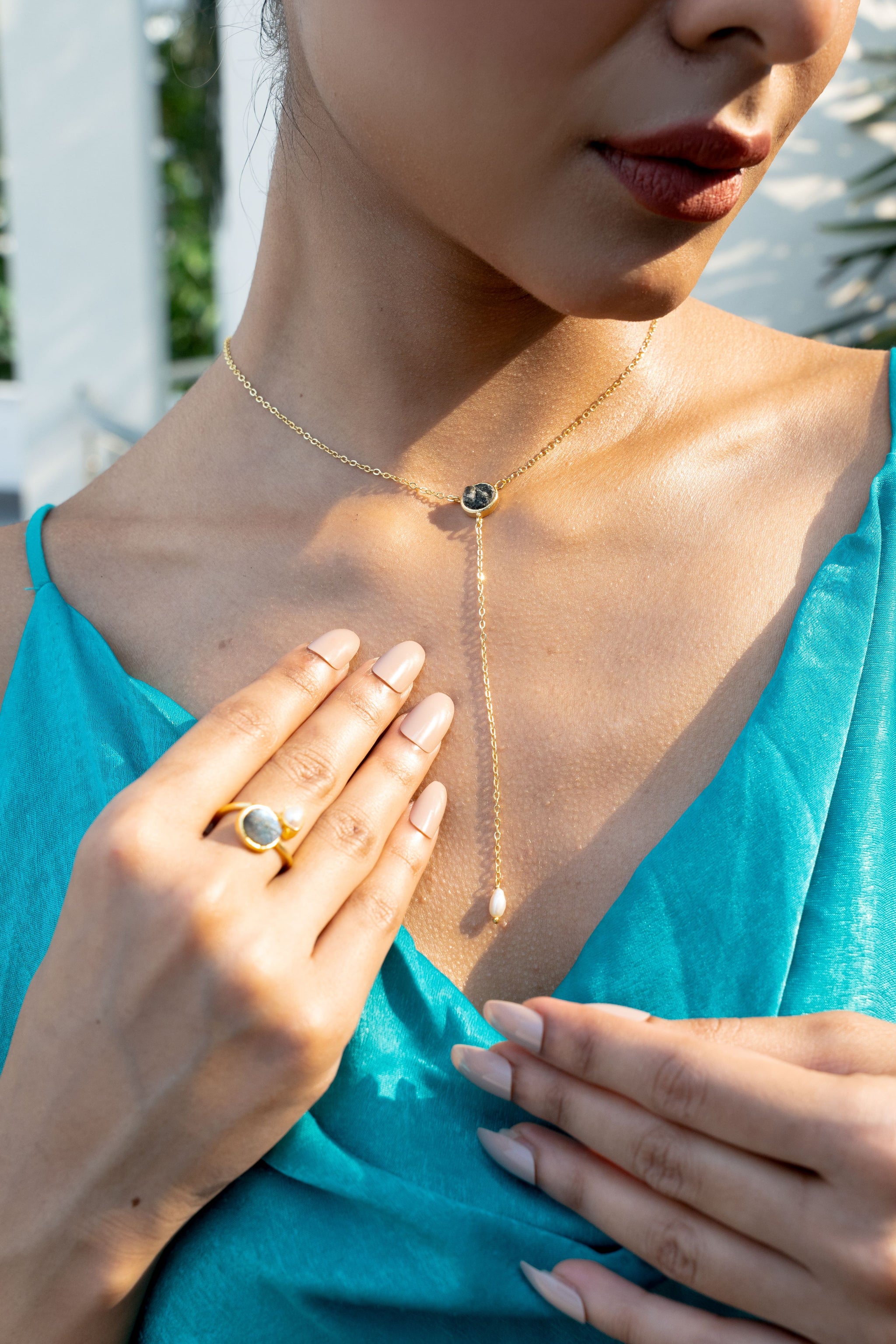 Aura Solar Druzy Pendant Set