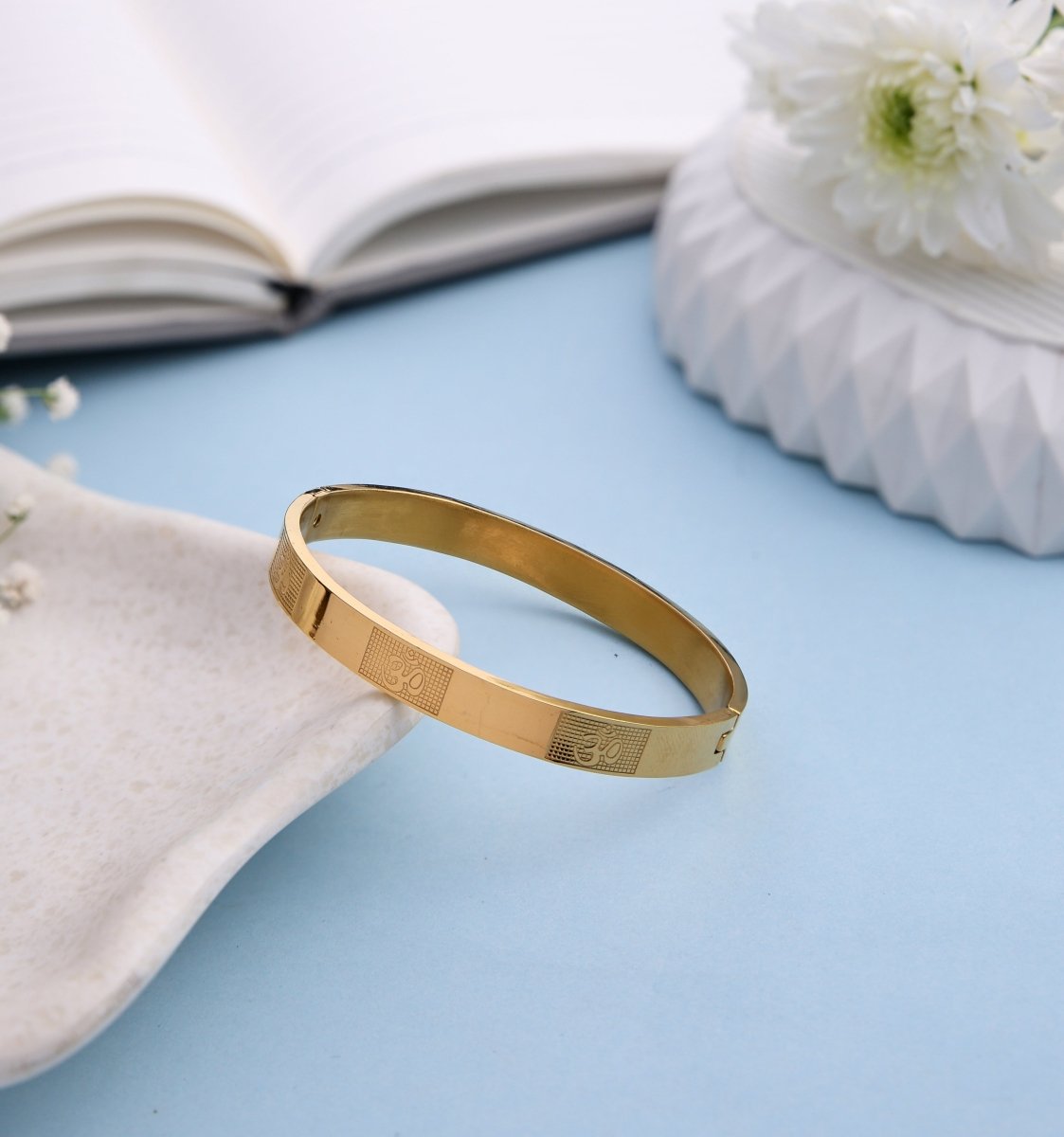 Brass Om Band Bracelet - Jiaarajewellery