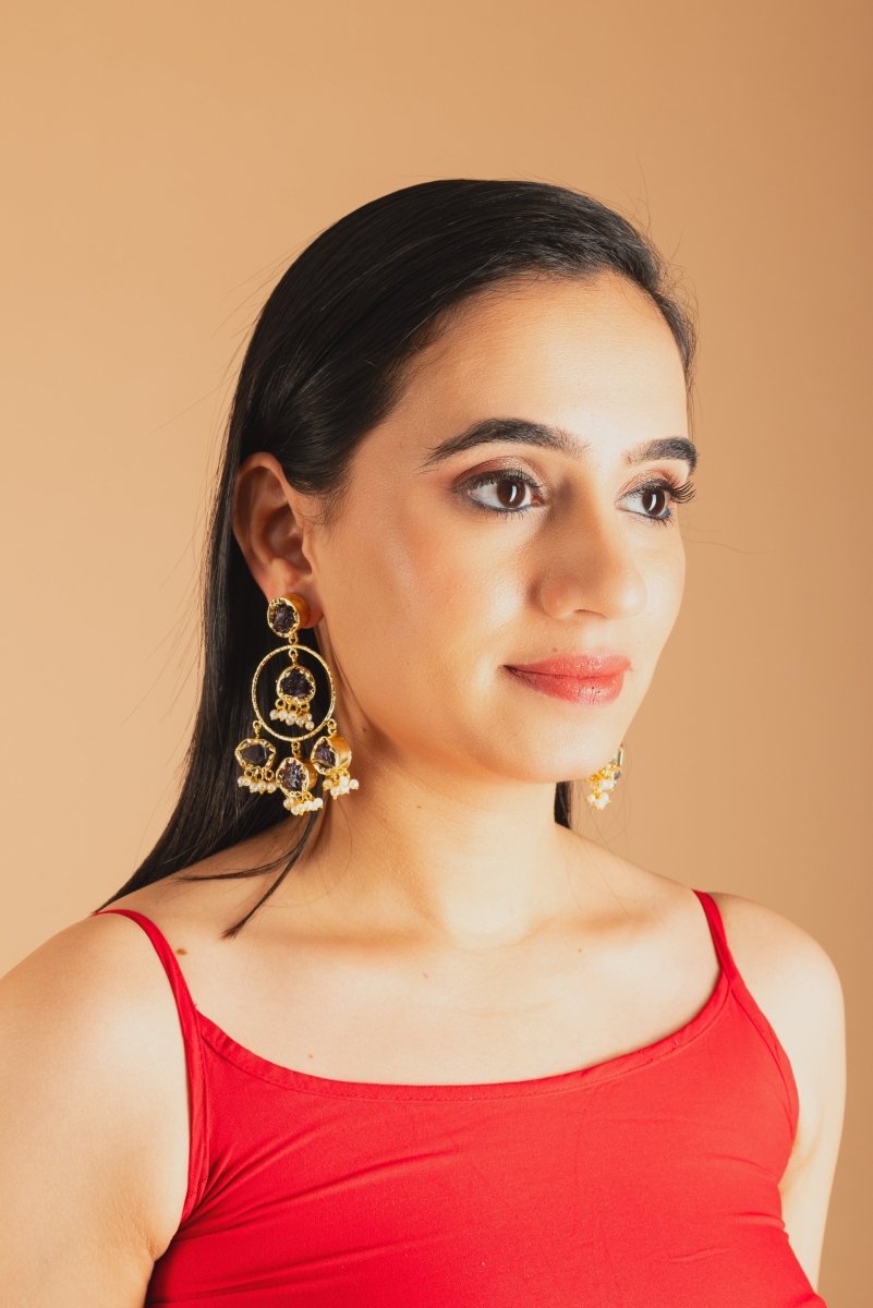 Chandelier black Stone Earrings - Jiaarajewellery