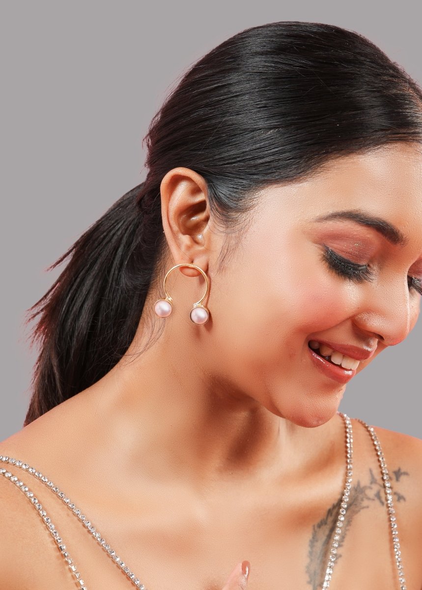 Dual Monalisa Ohm Earrings - White - Jiaarajewellery