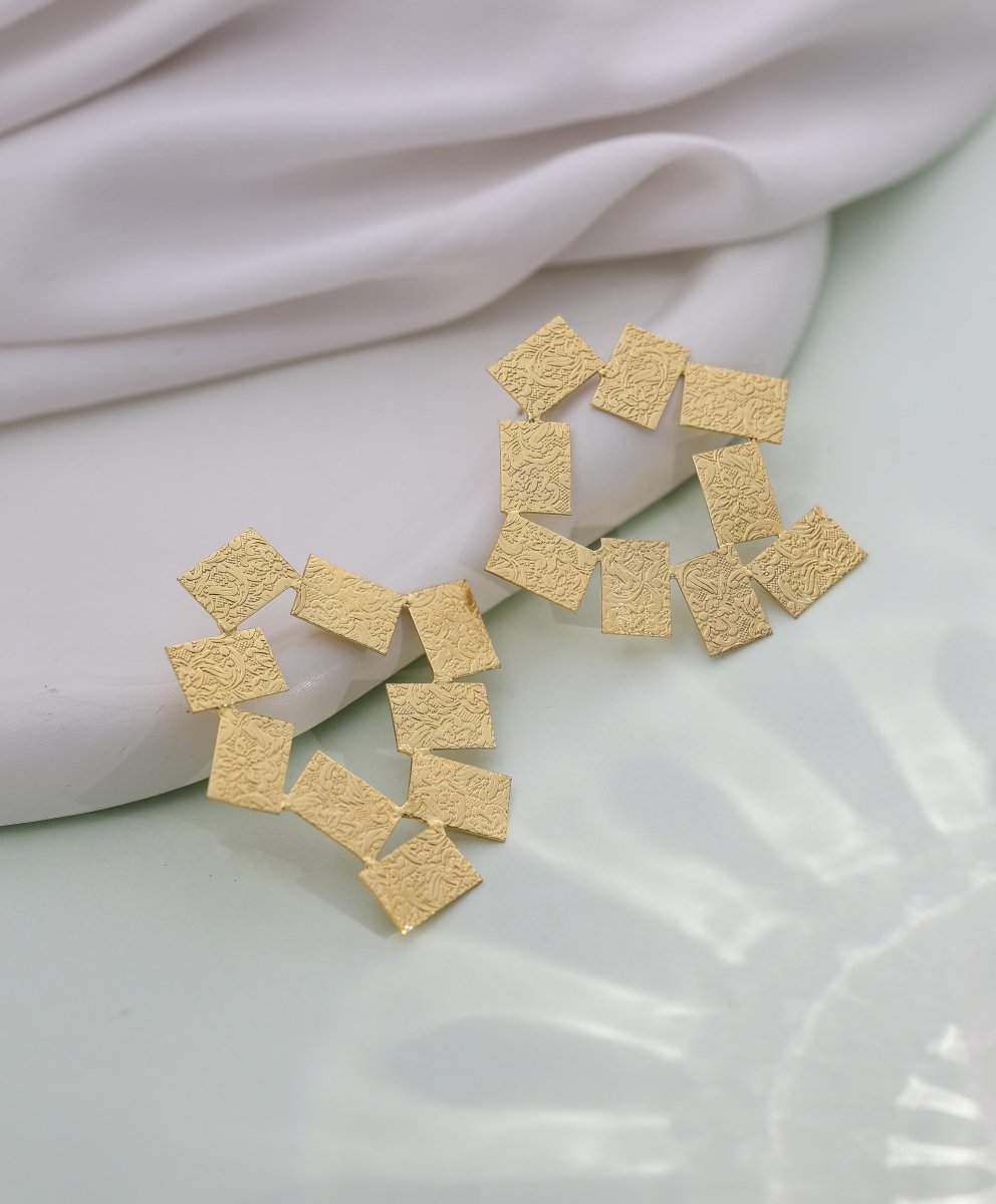 Hammered Vintage style Brass Earrings - Jiaarajewellery