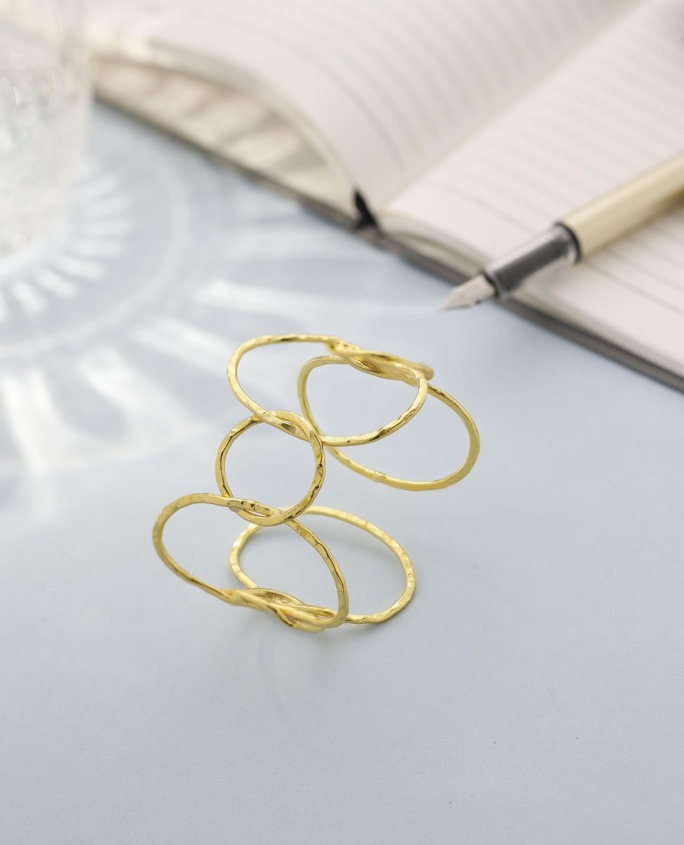 Loop lock Handcrafted Cuff Bracelet - Jiaarajewellery