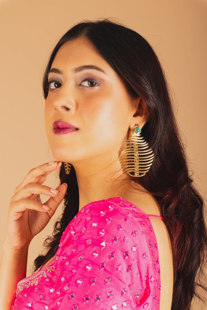 Multi - lined fish Earrings - Jiaarajewellery