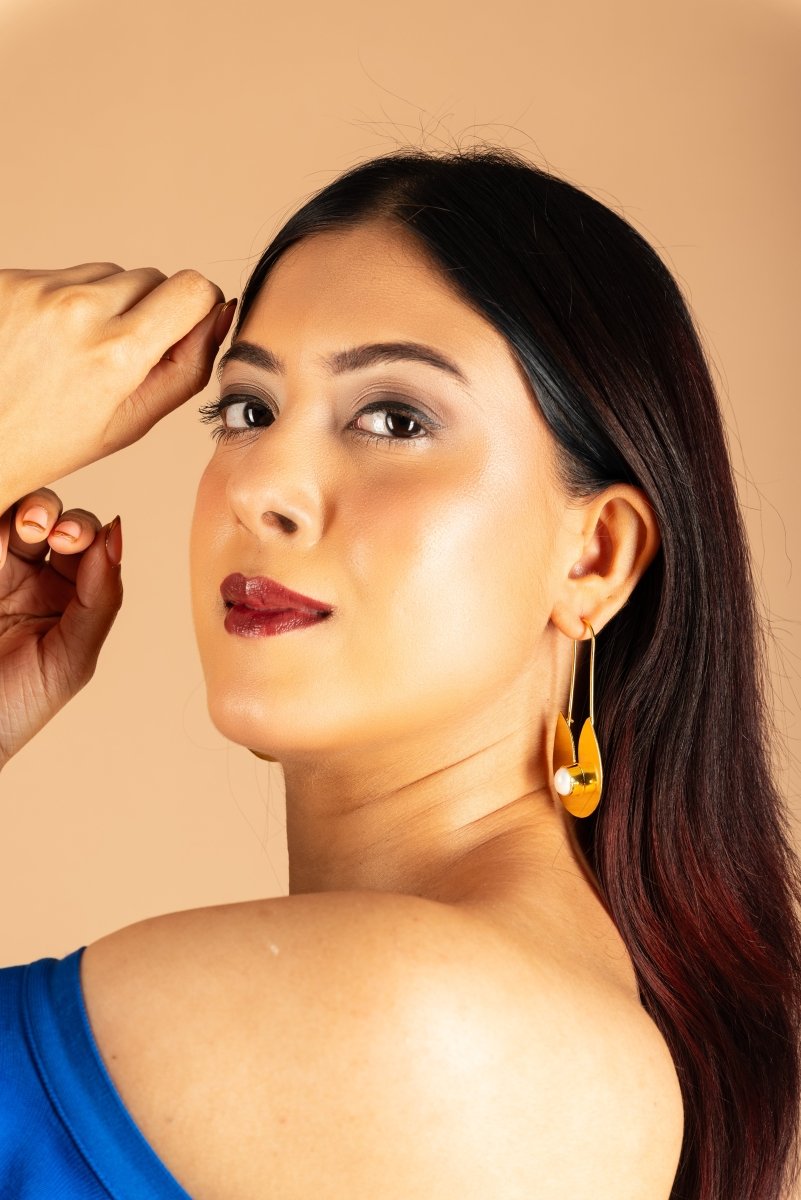 Pearl Studded Pin Earrings - Jiaarajewellery