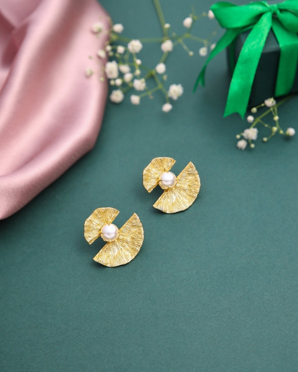Pearl Studded Textured Bow Earrings - Jiaarajewellery
