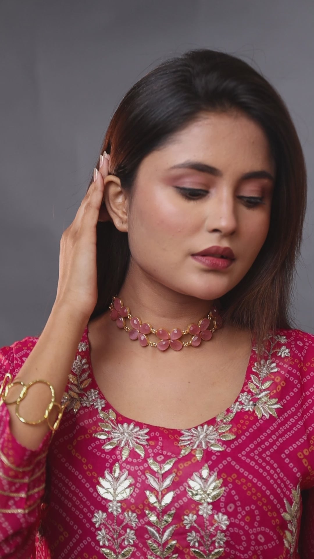 Handcrafted Choker with Pink Stones.