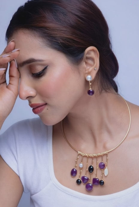 Winterline Hasli Purple-black Necklace
