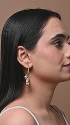 Penta Baroque Shimmery Earrings