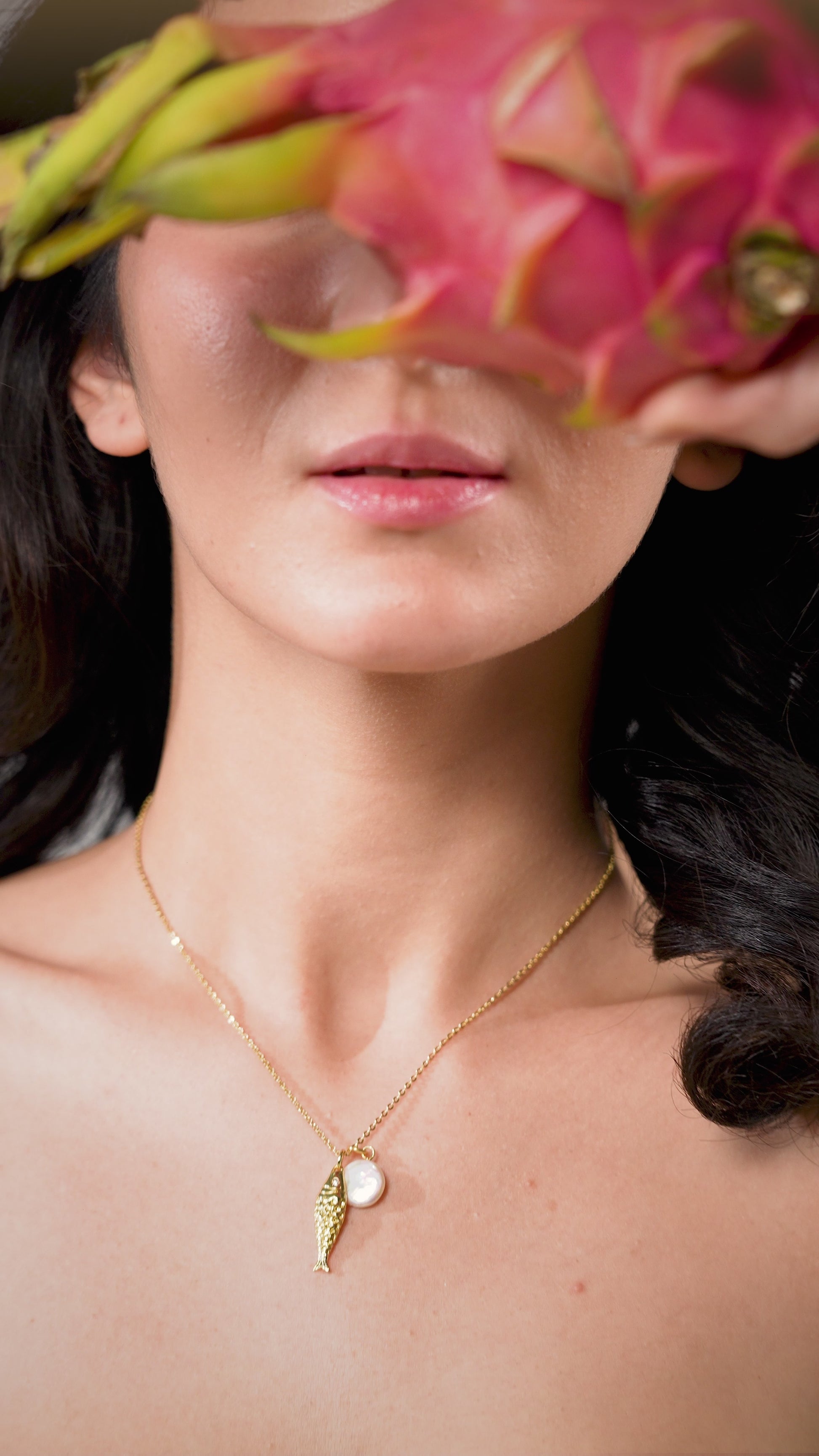 Baroque Pearl Pendant Necklace