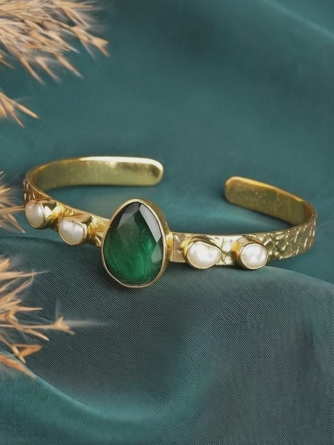 Green Onyx Textured Cuff Bracelet