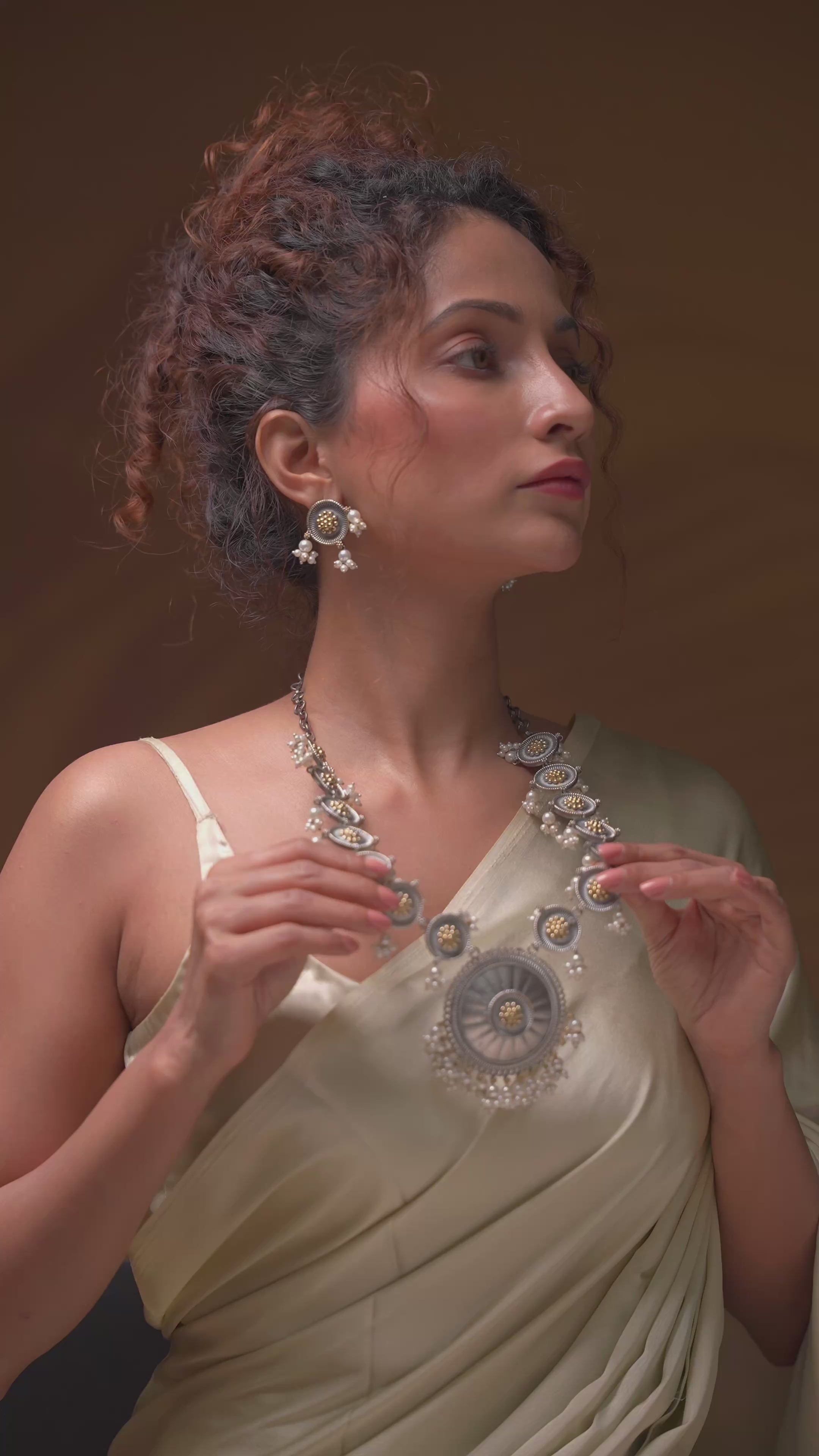 Royal Radiance: Oxidized Necklace Set for Bold Souls