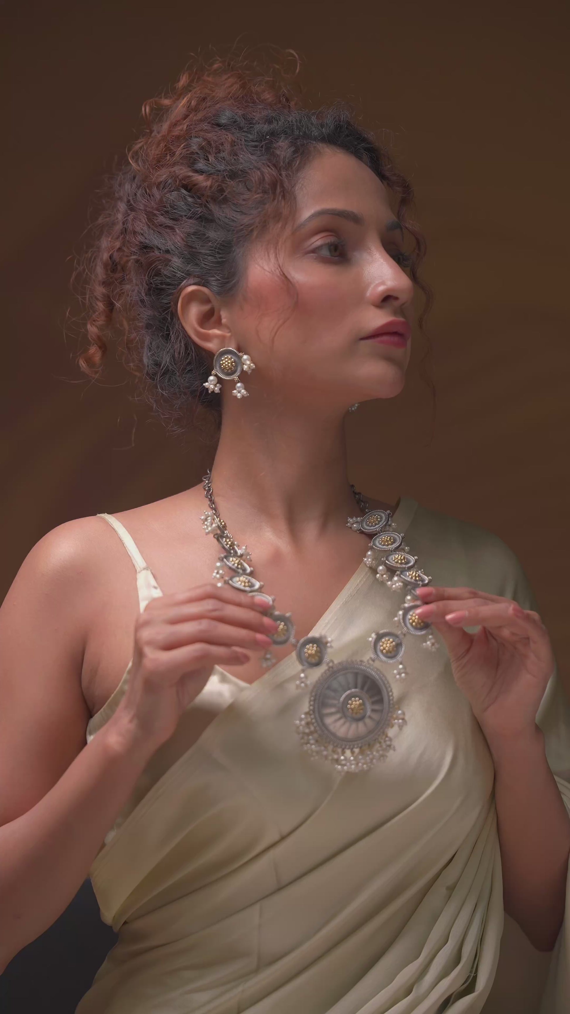 Royal Radiance: Oxidized Necklace Set for Bold Souls