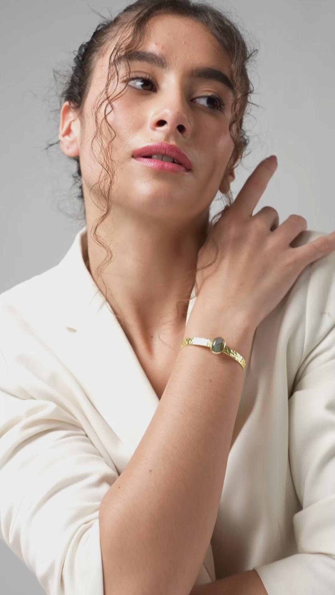 Natural Green Onyx sleek Bracelet