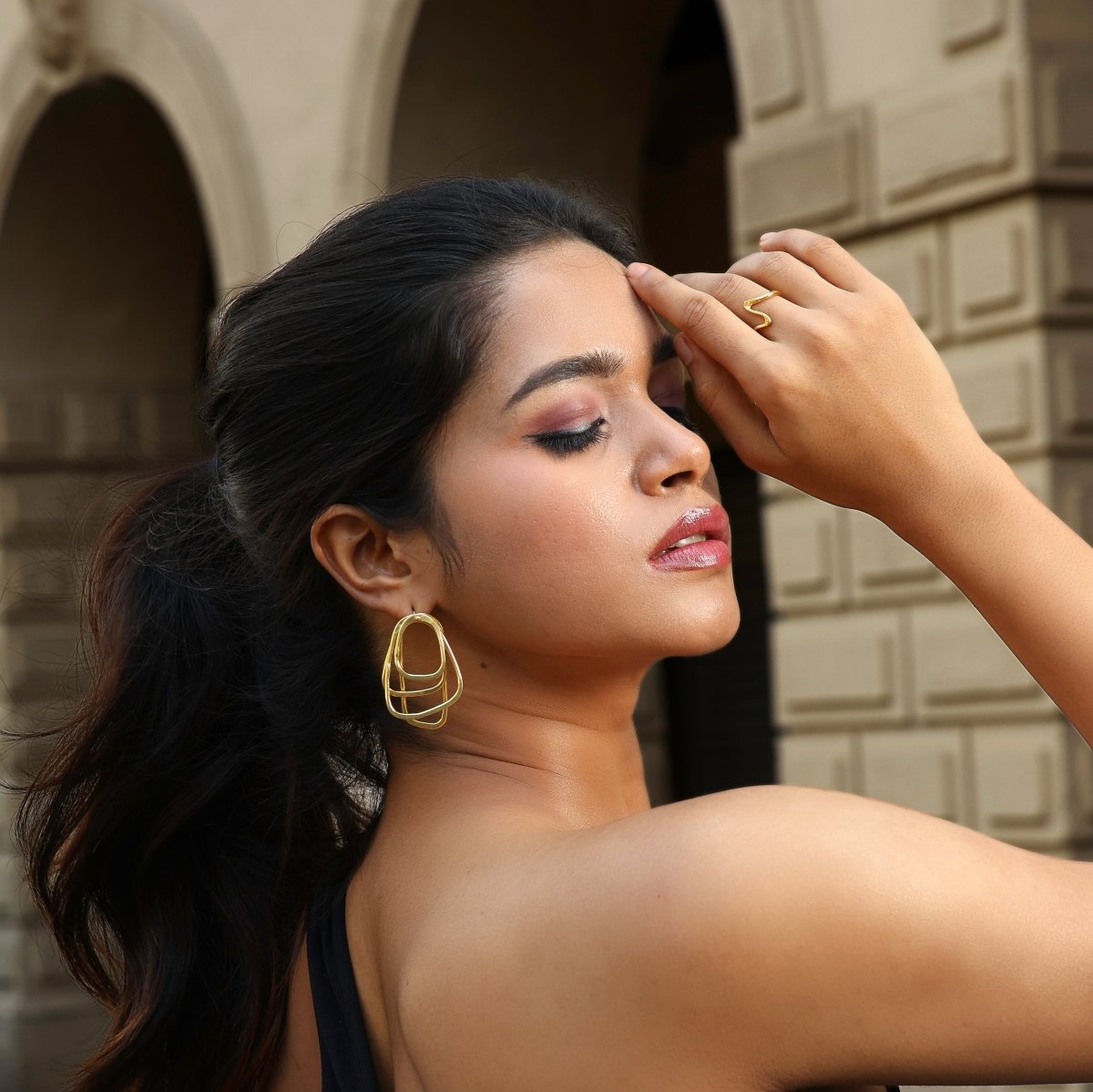 Sleek Hearline Ring - Jiaarajewellery