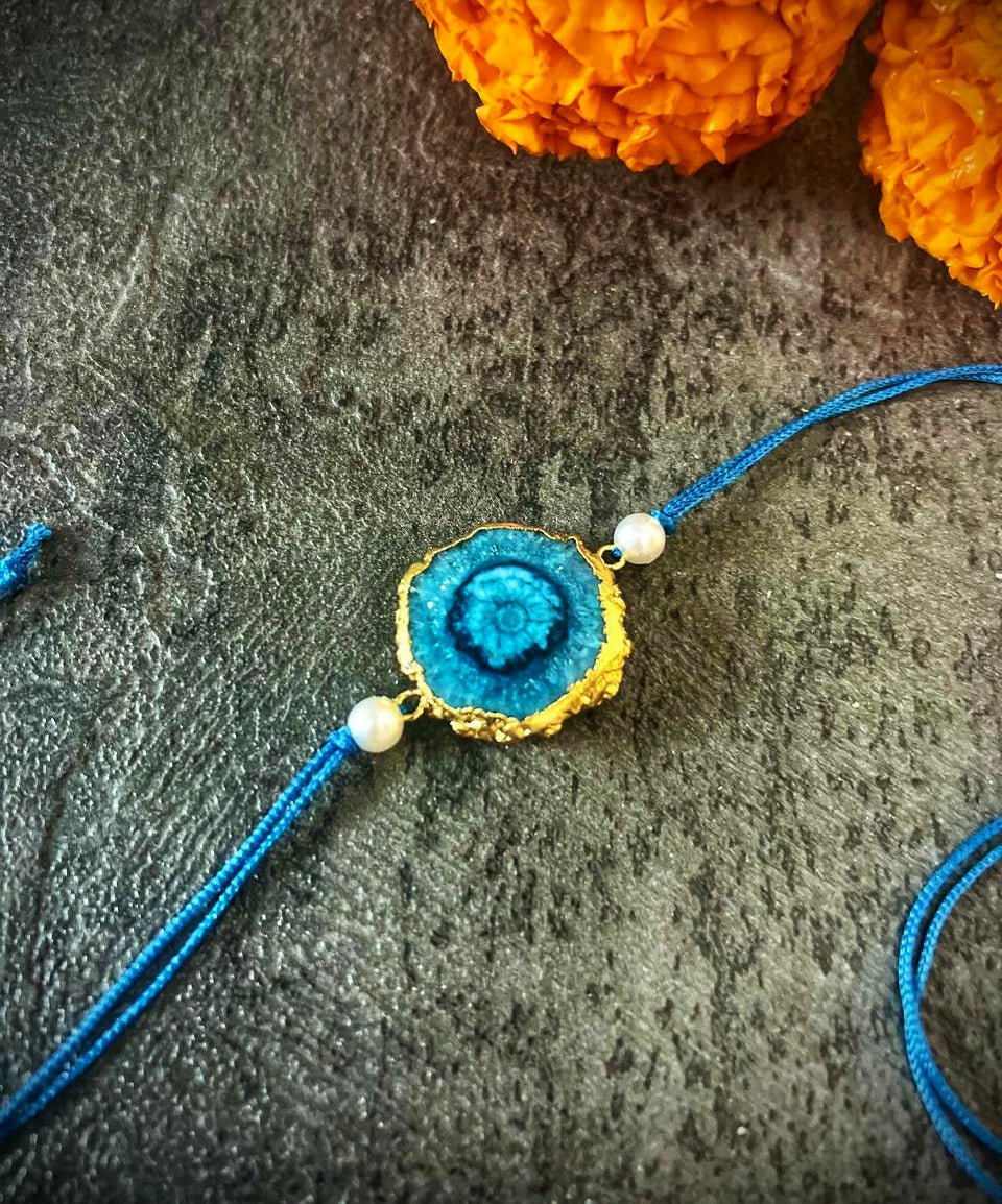 Solar Druzy Stone Thread Rakhi - Green - Jiaarajewellery