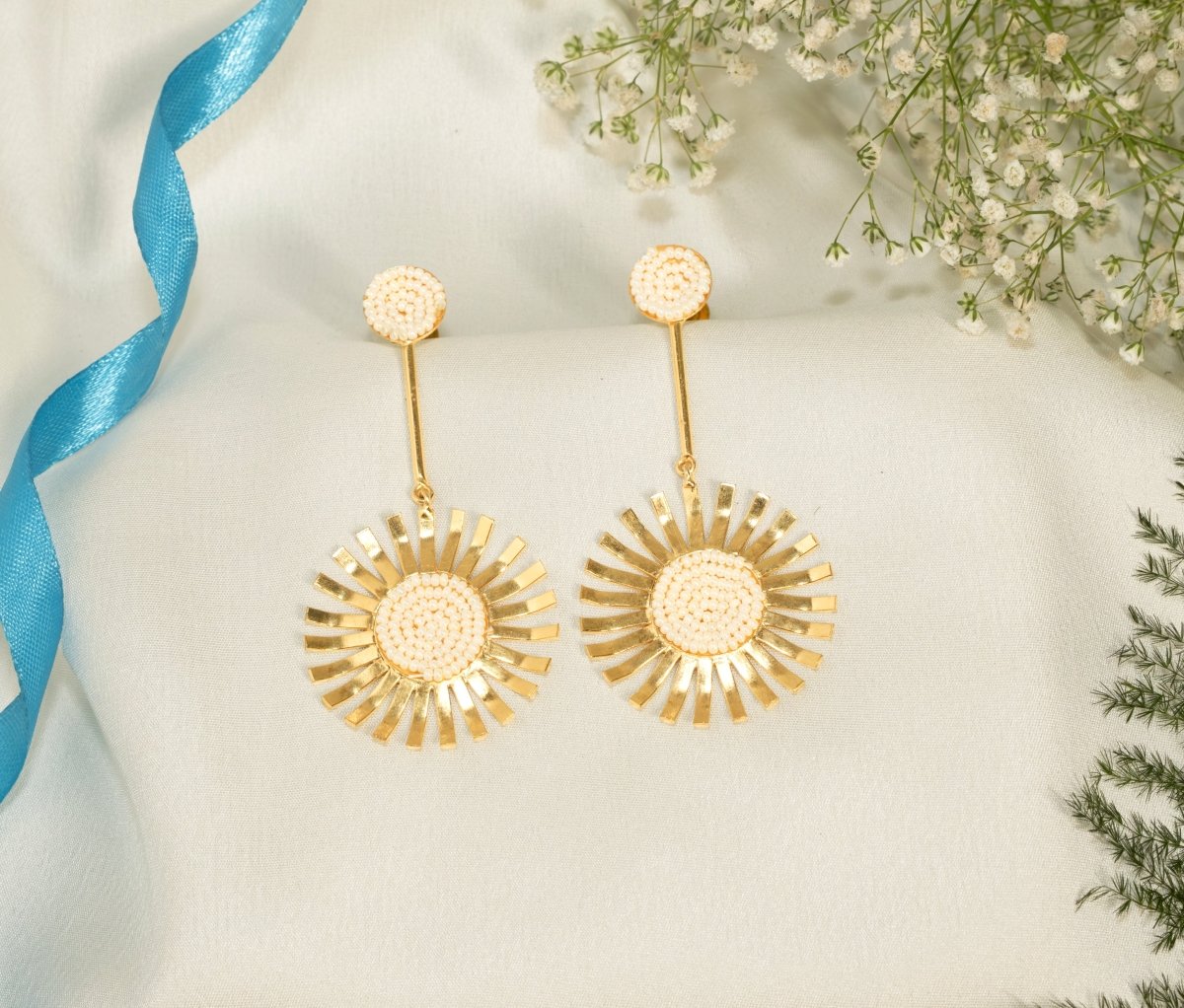 Sunrays clustered pearl Earrings - Jiaarajewellery