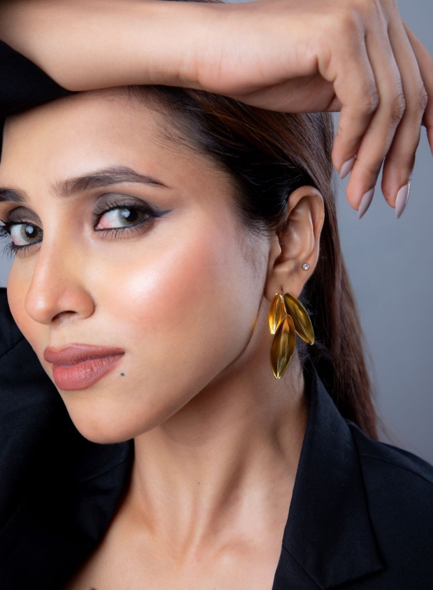 Triple leaves Stud Earrings - Jiaarajewellery